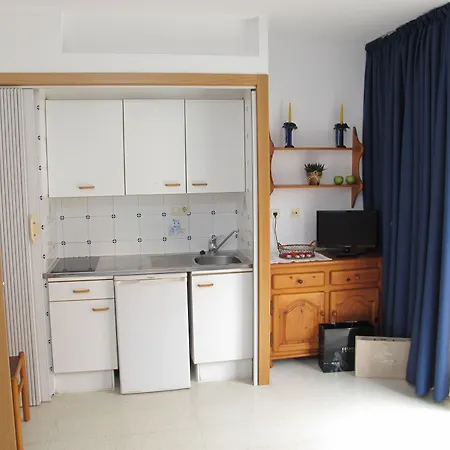 Santi Apartment