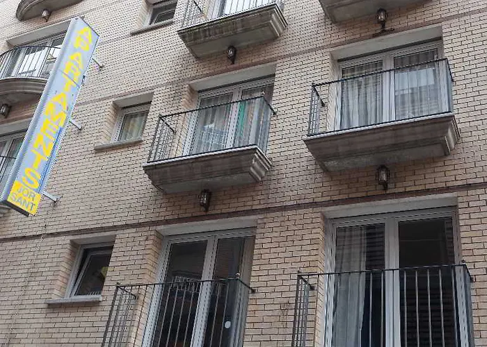 Santi アパート *