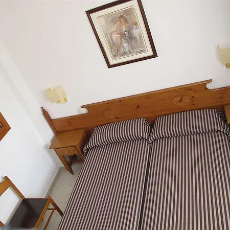 Santi Apartman