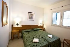 Santi Apartman